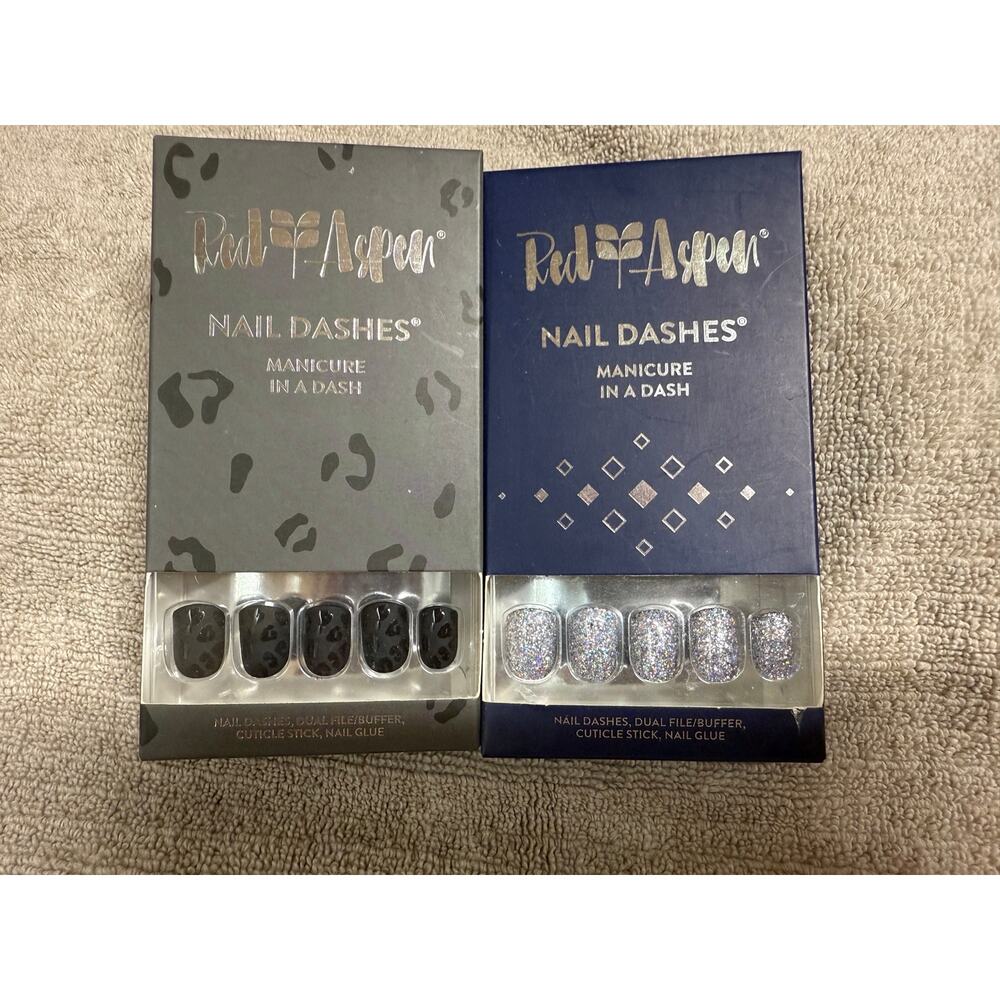 Red Aspen Nail Dashes Raelyn Says Rawr & Sadie Skis Black Diamonds NEW